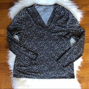 Talbots Large Petite Black & White Top